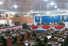 Seluruh Fraksi DPRD Empat Lawang Setujui Raperda Perubahan APBD 2025