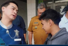Viral Siswa SMP di Sumedang Pamitan Berhenti Sekolah, Kisah Haru Demi Bantu Ayah Jualan Bikin Warganet Tersent