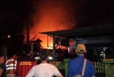 2 Rumah Kontrakan Hangus Terbakar