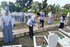 Jelang Puncak HUT PGRI, PGRI Lahat Gelar Ziarah dan Tabur Bunga 