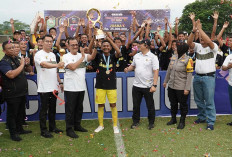 Turnamen Sepak Bola U-15 Piala Gubernur Resmi Ditutup