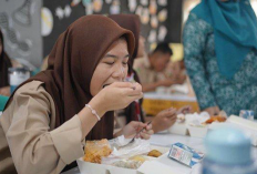 Hemat Jajan, Gizi Terpenuhi! Program Makan Gratis di Sekolah Disambut Meriah