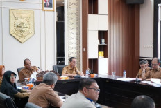 Sekda Pimpin Rapat Usulan PKKPR RSUD Besemah