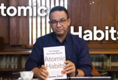 Anies Baswedan Rutin Review Buku di YouTube: Segini Potensi Penghasilannya!