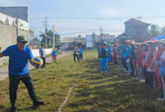 Camat dan Kapolsek Buka Lomba Voli Gembira