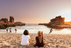 Pantai Klayar Pacitan 2025: Keindahan Alam Menakjubkan, Tiket Murah, dan Fasilitas Lengkap untuk Wisatawan