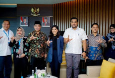 Bupati Lahat Temui Menkomdigi RI
