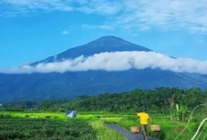 Hamdalah! Jalur Pendakian Gunung Ciremai Resmi Dibuka Kembali dengan Aturan Ketat
