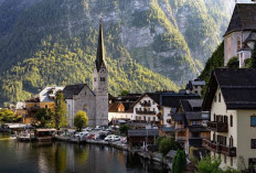 Melihat Hallstatt: Permata Bersejarah di Pegunungan Austria