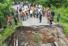 Pantau Perbaikan Jalan Provinsi Penghubung Pagar Alam–Kepahiang