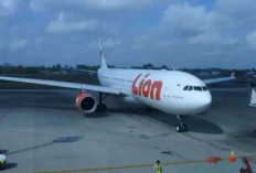 Lion Air Tujuan Bengkulu Mendarat di Palembang