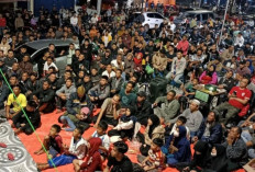 Ribuan Jemaah Padati Pelataran Masjid Kota Pagar Alam Gelar Nobar Timnas Indonesia di Piala Asia U-23