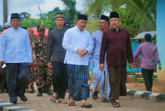 Wabup Muba Hadiri Maulid Nabi dan Haflah Ponpes Riyadhul Iman