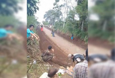 Warga 3 Kelurahan Gotong Royong Perbaiki Jalan Penghubung