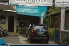 Krisis Siswa Baru, SMA Sumatra 40 Bandung Terpaksa Hentikan Tiga Guru Tidak Tetap