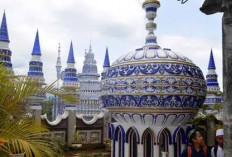 Keren Banget, 5 Destinasi Wisata Religi di Jawa Timur yang Wajib Dikunjungi Saat Ramadhan!