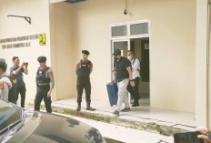 KPK Geledah Kantor Dinas PUPR OKU
