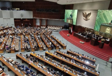 Transparansi Anggaran: MK Cabut Hak Pensiun Seumur Hidup Anggota DPR