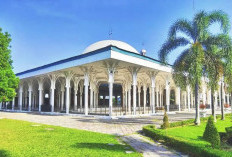 Masjid Seribu Tiang, Simbol Agung Sejarah dan Religi Umat Islam di Kota Jambi