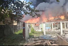 Dua Rumah dan Dua Bedeng  Hangus Terbakar