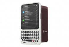Bukan Nostalgia Biasa! Clicks Communicator Muncul, BlackBerry Hidup Lagi di 2025?
