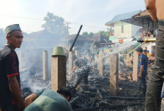 8 Rumah Di Tebing Tinggi Terkena Dampak Kebakaran , Kerugian Ditaksir Mencapai Rp 1M