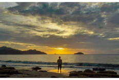 Pantai Tamban: Surga Tersembunyi di Malang dengan Keindahan Sunset dan Cerita Mistis