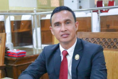 Darli SH Jabat Ketua Sementara DPRD Empat Lawang