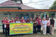 Polsek Merapi Gotong Royong Bersihkan Masjid