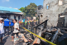 3 Rumah Ludes  dikawasan 5 Ulu Palembang
