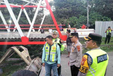 Jembatan Muara Lawai Runtuh Dini Hari