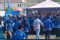 Kado Manis 2025: Guru ASN Dapat Tunjangan Setara Gaji Pokok, Non-ASN Terima Rp2 Juta, Resmi Diumumkan Mendikda