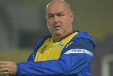 Persaingan Internal Persib Memanas 