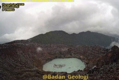 Gunung Dempo Alami Longsor ke Kawah