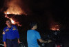 Kawasan Pulo Mas Terbakar, Diduga Akibat Pembakaran Sampah