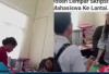 Skripsi Dilempar, Mahasiswa Meluap Emosi: 