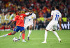 Nico Williams Menggoda Barcelona