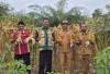 Desa Berlian Makmur Sukses Panen Perdana