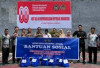 Salurkan Bantuan Sosial untuk Warga Sekitar