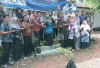 BKPSDM Serahkan Bibit Mawar dari 499 PPPK ke Diskominfo