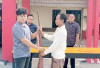 Warga Lubuk Kelumpang Serahkan Senpi Rakitan